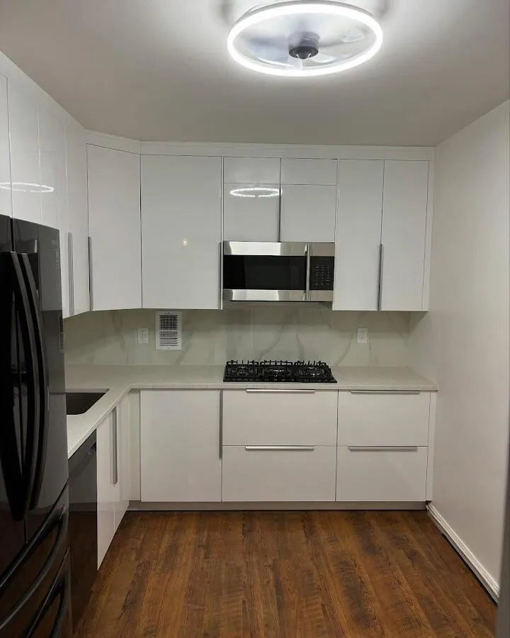 Renovated kitchen with quartz countertops in Southeast